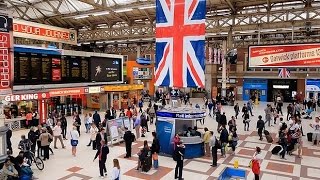 A Walk Through The London Victoria Station London England [upl. by Aidnama]